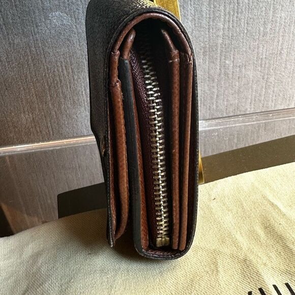 Authentic Louis Vuitton Porte Monnaie Monogram Wallet - Picture 10 of 14